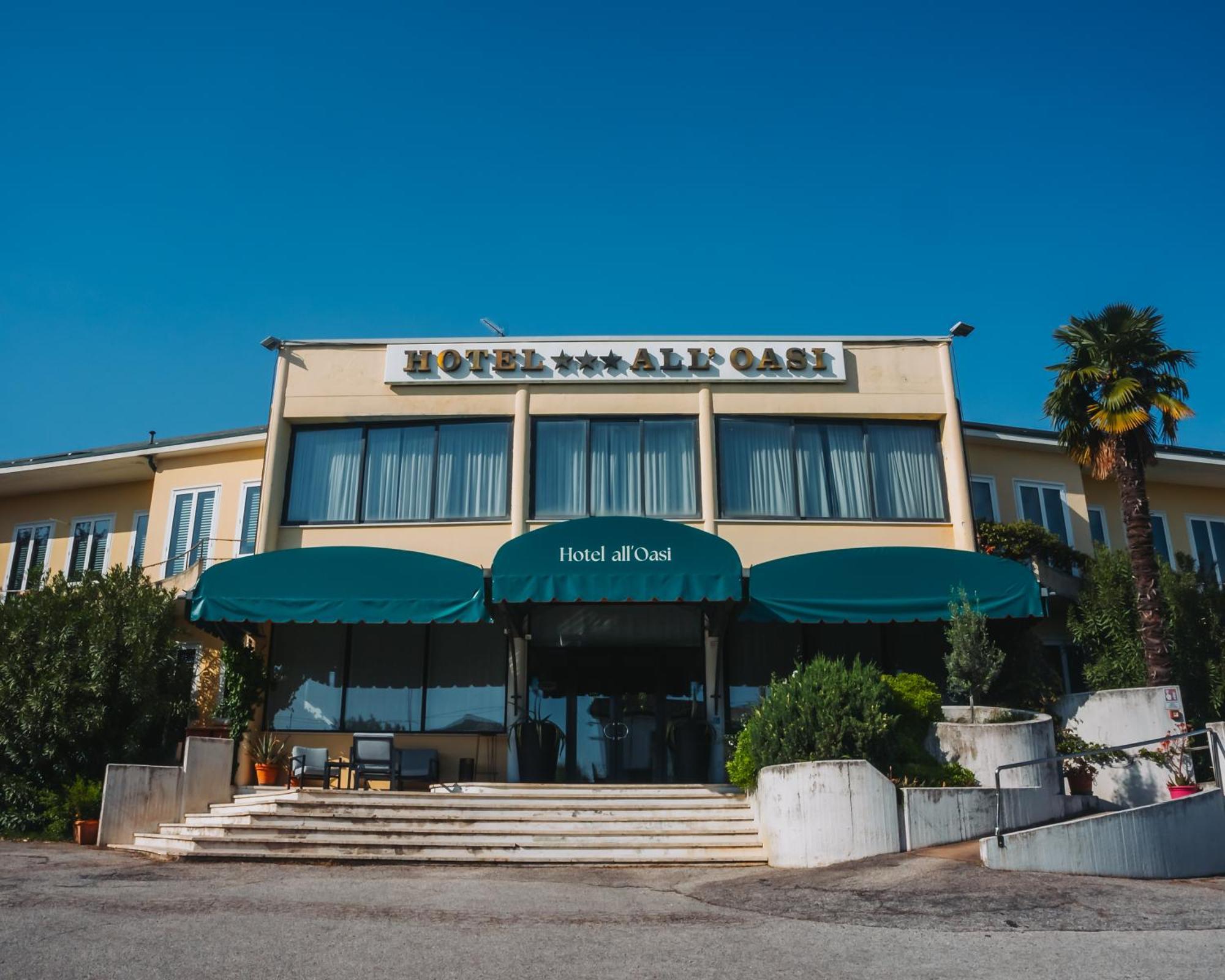 Hotel All’Oasi Paese Exterior foto