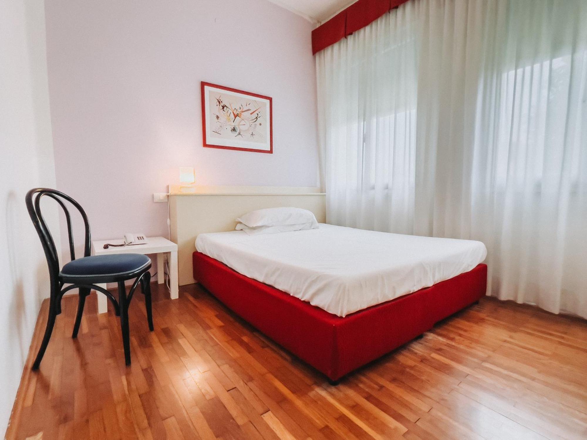 Hotel All’Oasi Paese Exterior foto